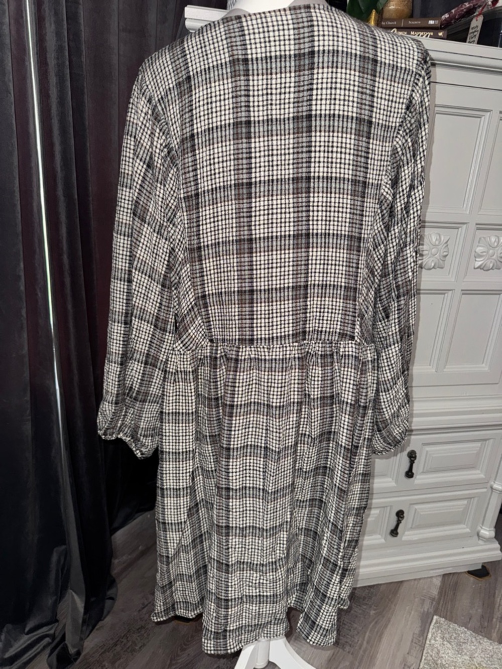 NWOT Cato Black and White Plaid Tie-Neck Women’s Dress With Pockets Size XL - Picture 9 of 14